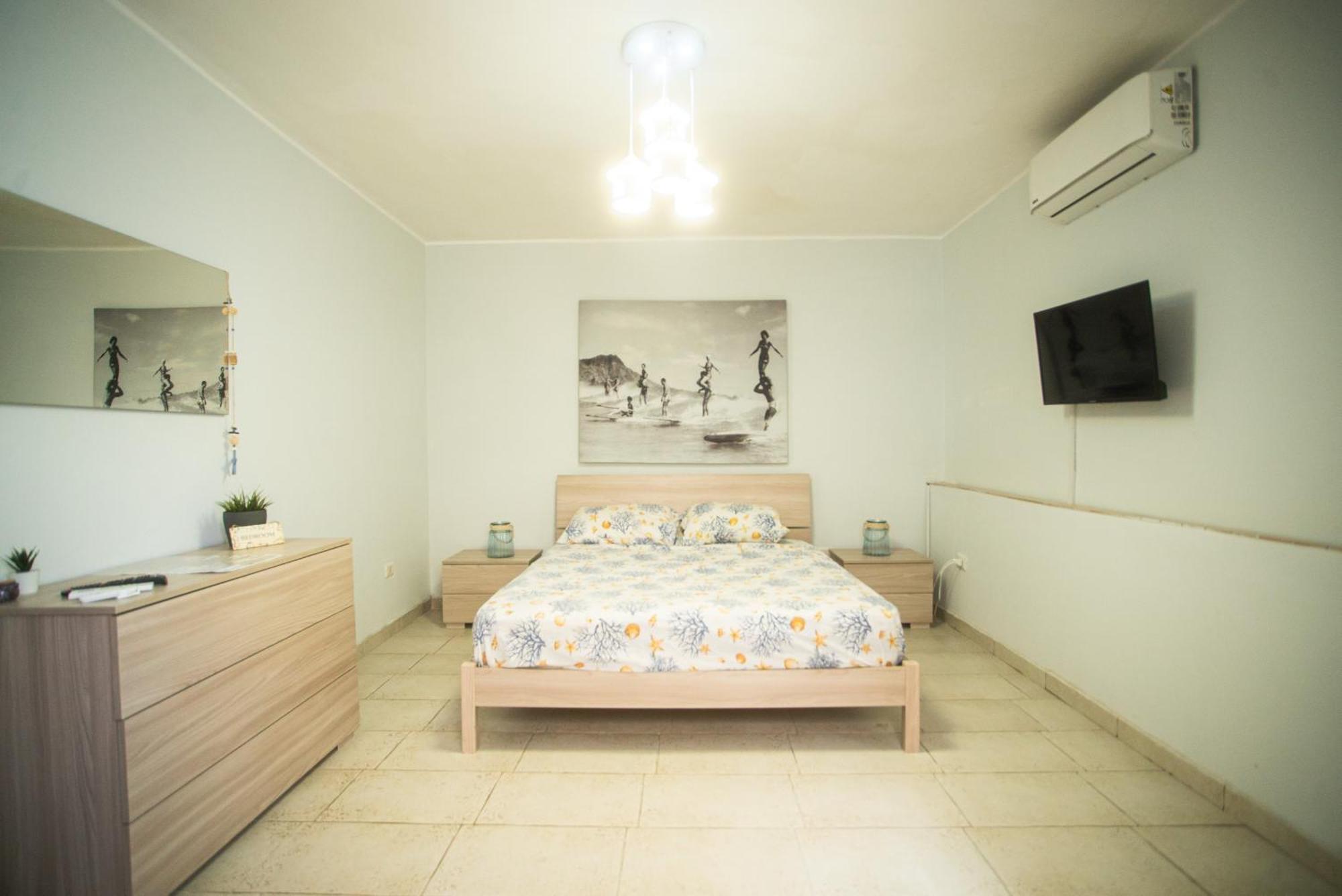Lisaapartmenthouseساليرنو المظهر الخارجي الصورة