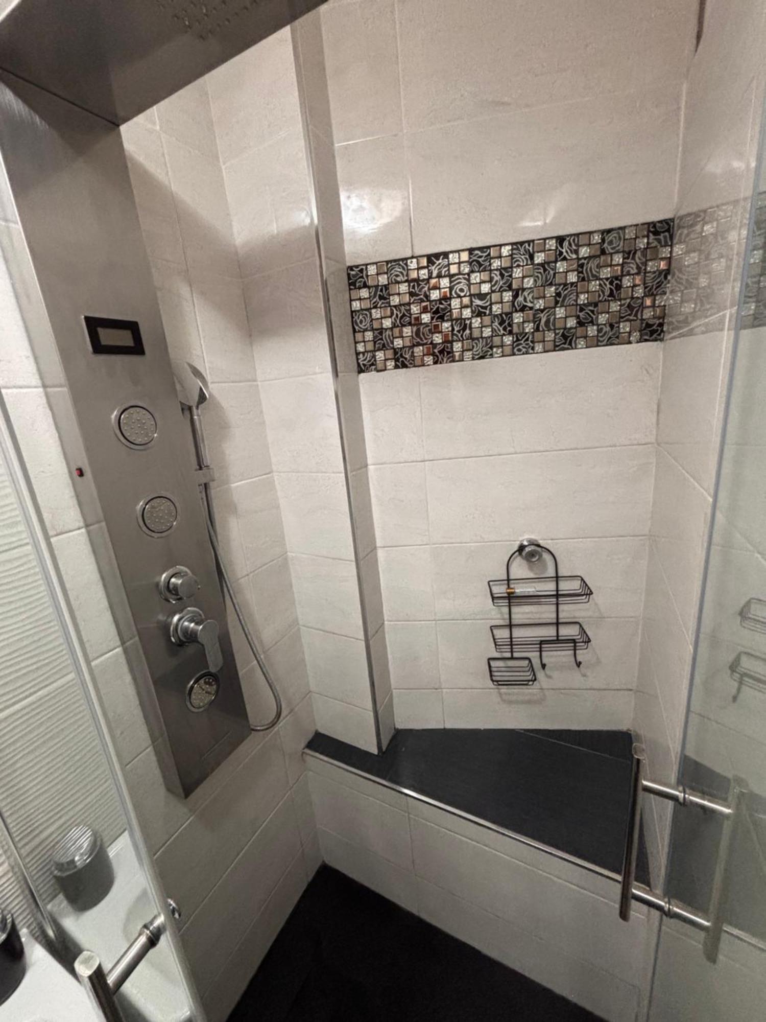 Lisaapartmenthouseساليرنو المظهر الخارجي الصورة